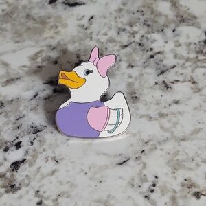 Disney Daisy Duck Pin - Purple and Pink